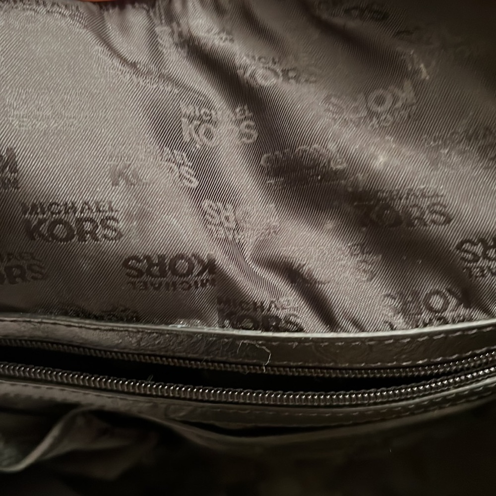 Michael Kors weekend travel bag - Picture 3 of 4